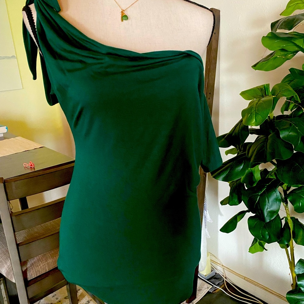 Off the shoulder, tie shoulder women’s top